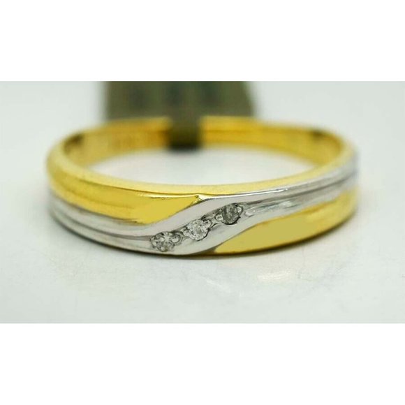 Genuine Diamond Wedding Ring 10k Yellow Gold